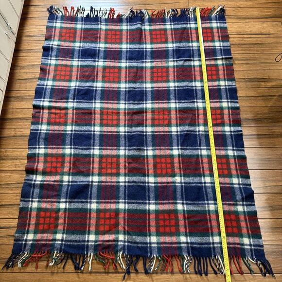 Vintage Wool Blend Navy Red Plaid Throw Blanket Fringed 50”x66” w/Fringe *READ* - Picture 3 of 12